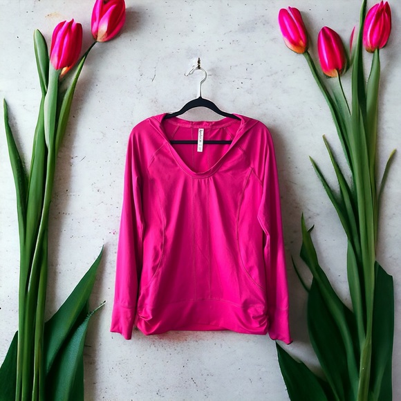 Kyodan Tops - Kyodan Bright Pink l/s Athletic Hoodie sz M